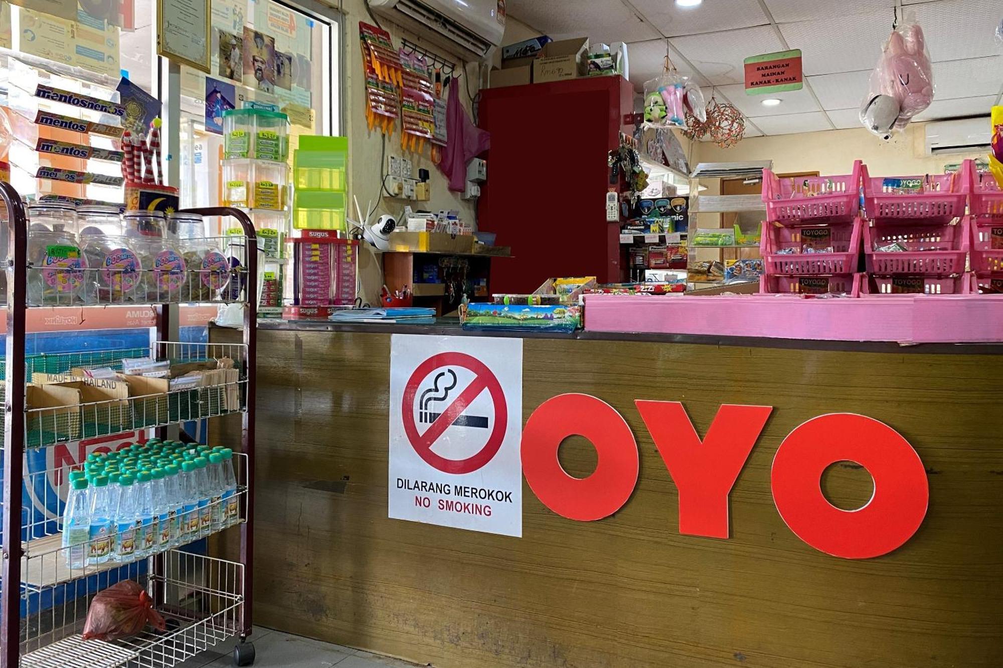 Oyo 90205 Bayu Sintok Motel Changlun Exteriör bild