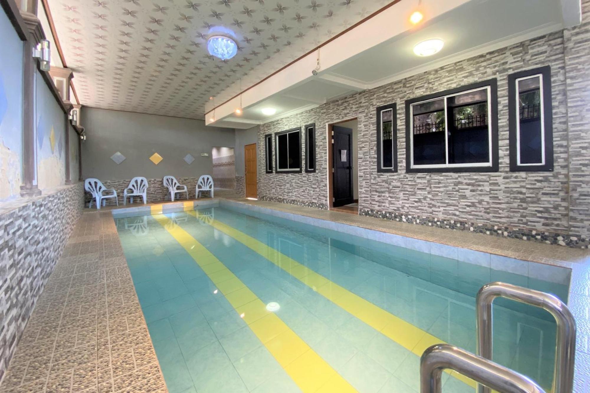 Oyo 90205 Bayu Sintok Motel Changlun Exteriör bild