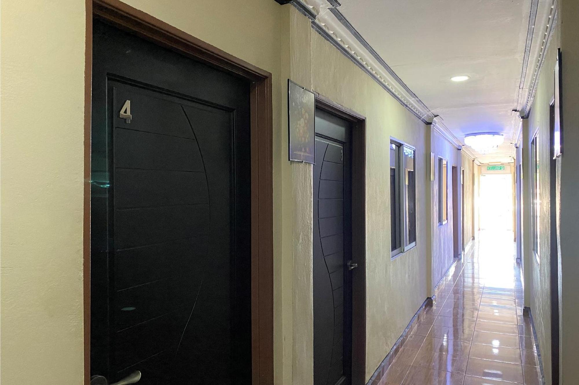 Oyo 90205 Bayu Sintok Motel Changlun Exteriör bild