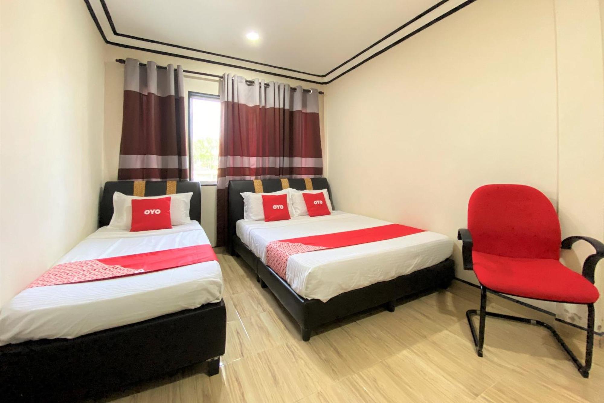 Oyo 90205 Bayu Sintok Motel Changlun Exteriör bild